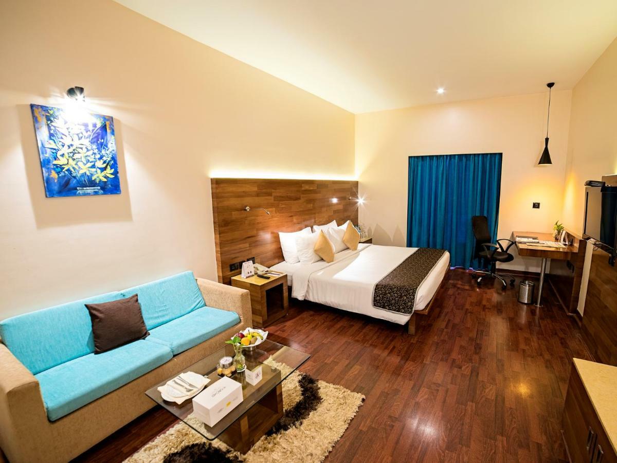 The Orchid Hotel Hinjewadi Πούνε Εξωτερικό φωτογραφία A room at the hotel
